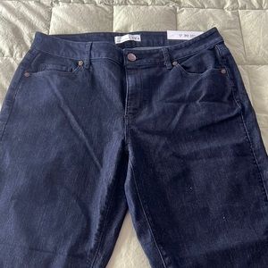 New LOFT Women’s Cropped Jeans